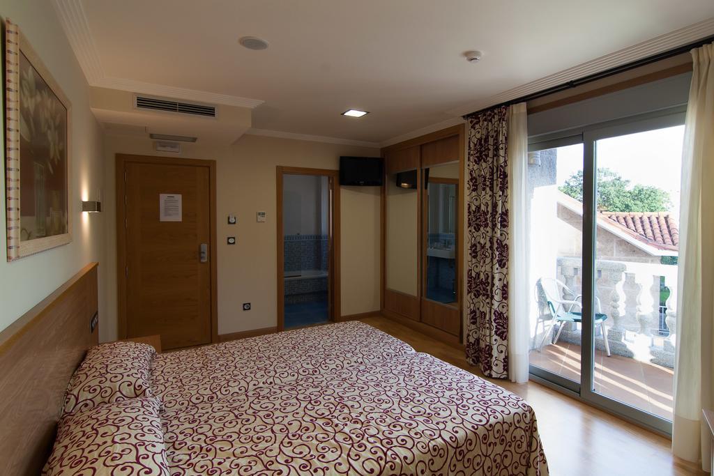 Hotel Pontus Veteris à Sanxenxo Extérieur photo