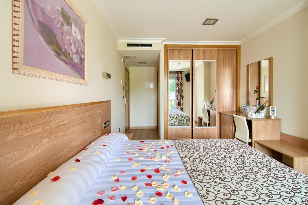 Hotel Pontus Veteris à Sanxenxo Extérieur photo