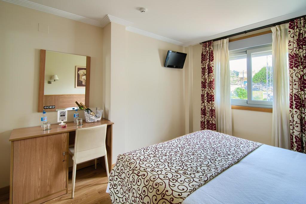 Hotel Pontus Veteris à Sanxenxo Extérieur photo